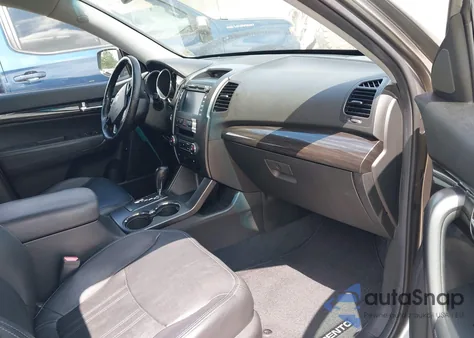 2013 Kia Sorento Sx V6 z USA, uszkodzony, nr VIN 5XYKWDA28DG351415